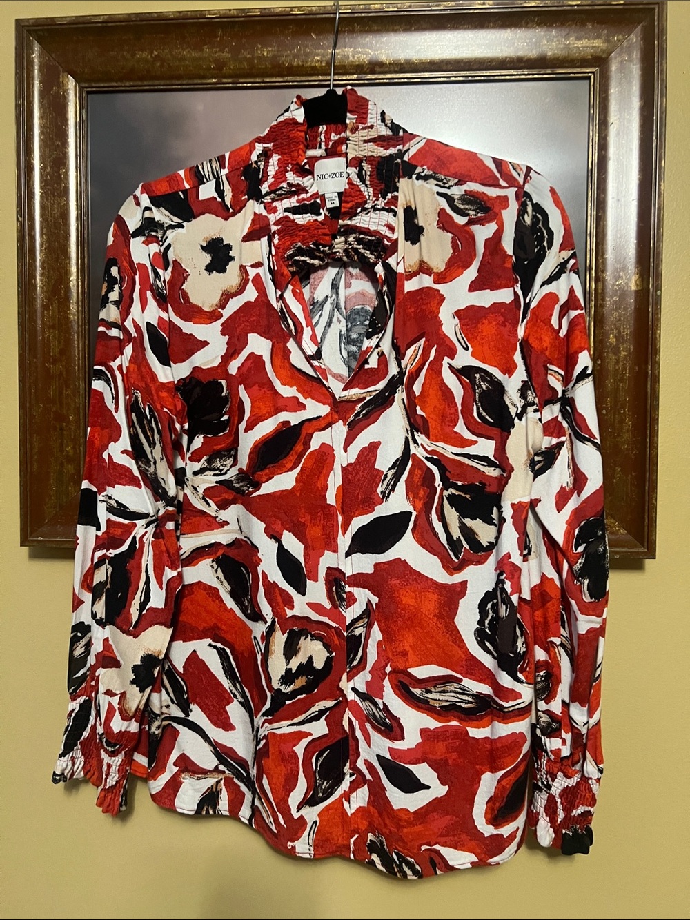 NIC+ZOE Red, Black & Cream Abstract Button-Down Blouse